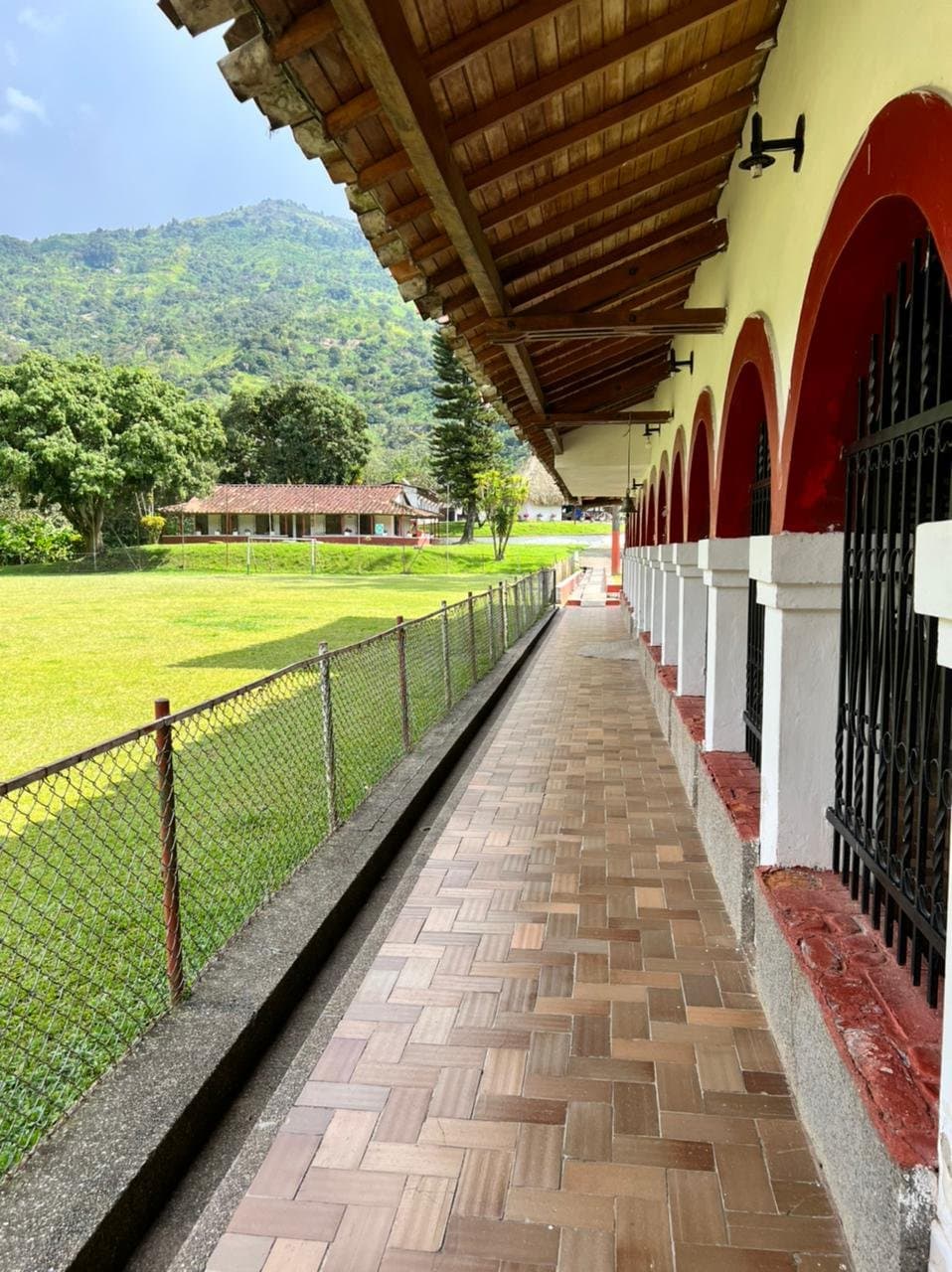 Brújula Salud Mental IPS | Centro rehabilitación adicciones Medellín Colombia foto 2